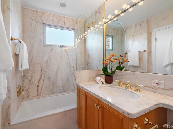 10 Miller Pl APT 2200, listing photo 35