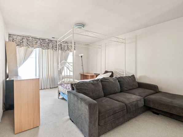 1383 Bacon St, listing photo 36
