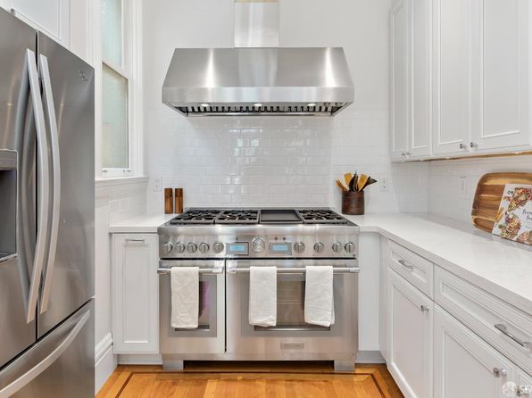 141 2nd Ave, listing photo 13