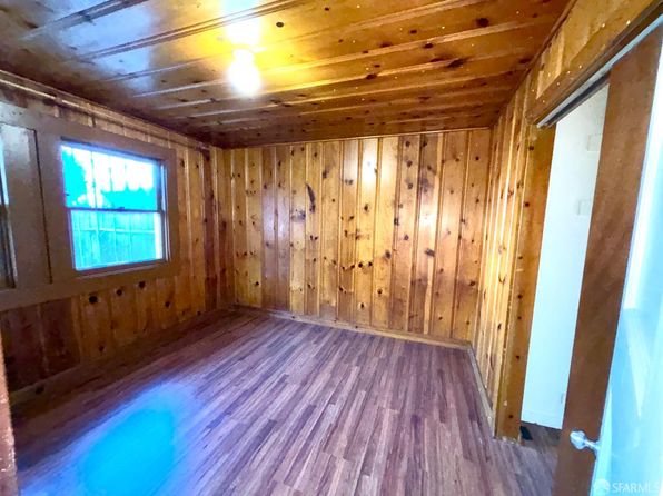 136 Rae Ave, listing photo 18