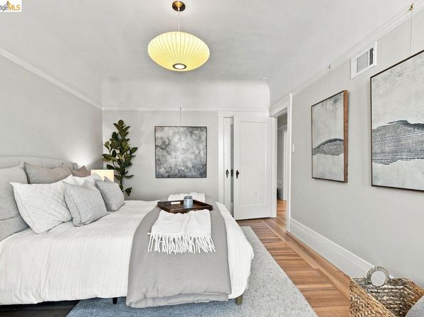 147 Day St APT 3, listing photo 16