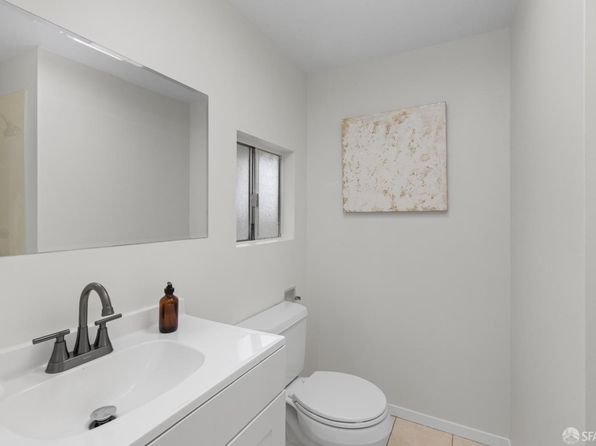 515 Head St, listing photo 26