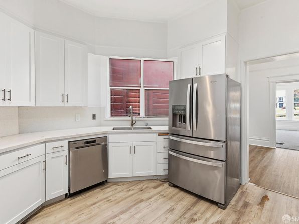 369 Frederick St, listing photo 21