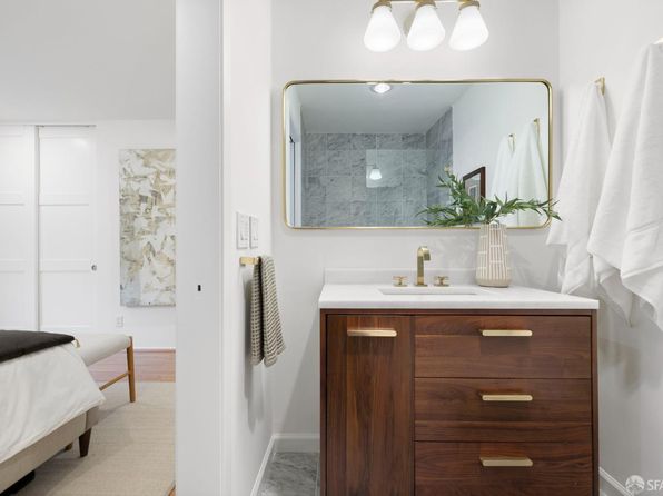 3234 Washington St APT 4, listing photo 21