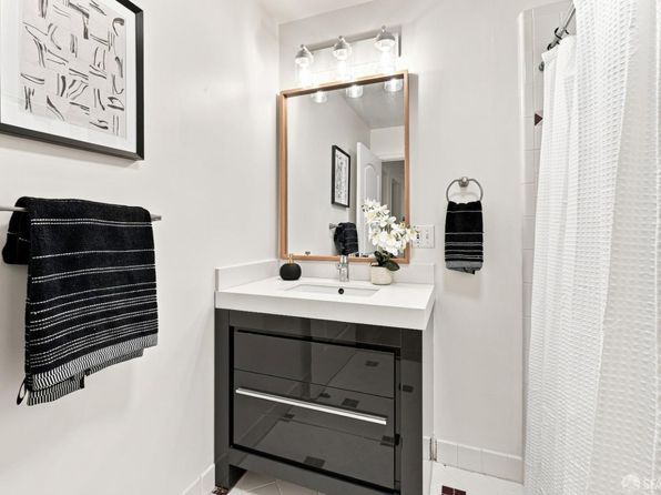 216 Putnam St, listing photo 30