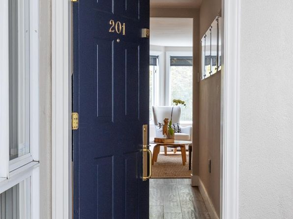 2016 Pacific Ave APT 201, listing photo 3