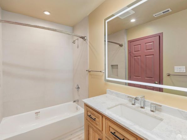 369 Frederick St, listing photo 10