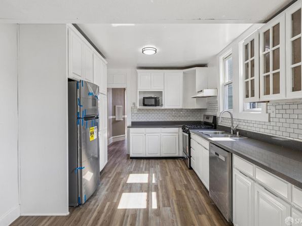 1789 McKinnon Ave, listing photo 22