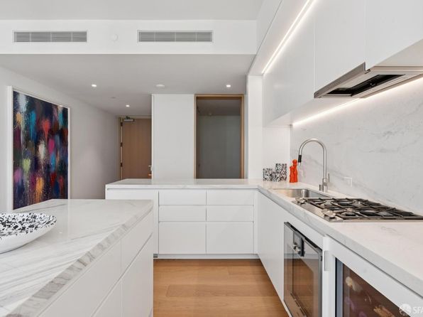 1 Steuart Ln #302, listing photo 14