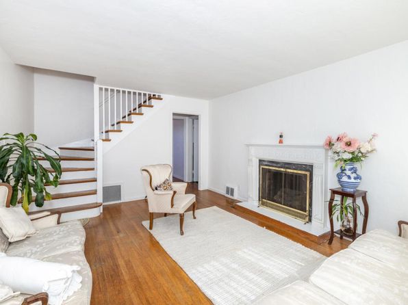 761 Rolph St, listing photo 3