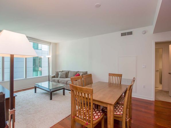 338 Spear St Unit 6A, listing photo 3