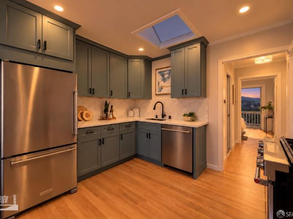 39 Melrose Ave, listing photo 47