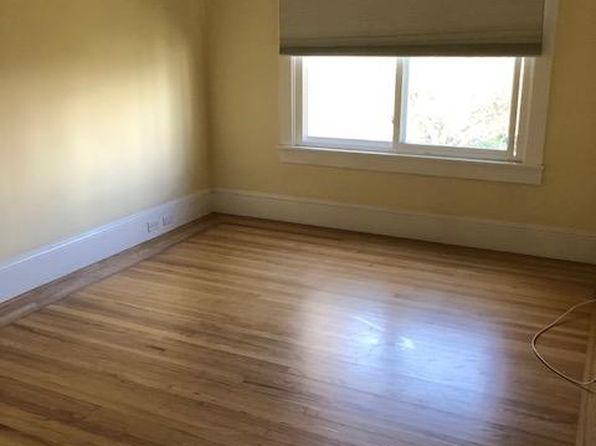 3433 Broderick St, listing photo 9