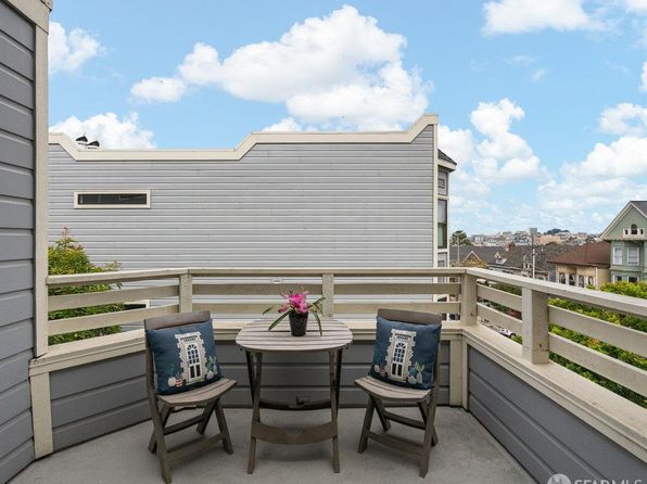 1 Baker St APT 4B, listing photo 38