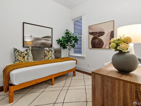 525 Baker St, listing photo 18