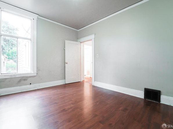 153 Madrid St, listing photo 15