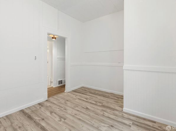 369 Frederick St, listing photo 38