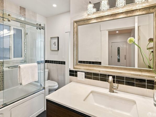 19 Curtis St, listing photo 11