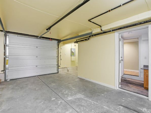 3826 Lawton St, listing photo 42