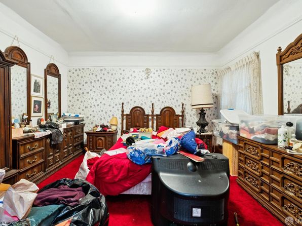 259 Hearst Ave, listing photo 9