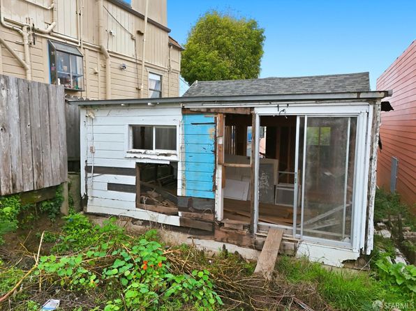 107 Dwight St, listing photo 21