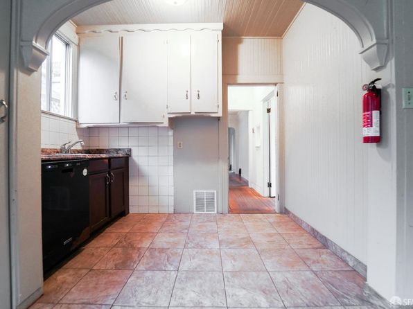 153 Madrid St, listing photo 11