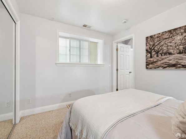 327 Ulloa St, listing photo 22