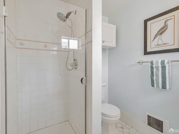 74 Everglade Dr, listing photo 41