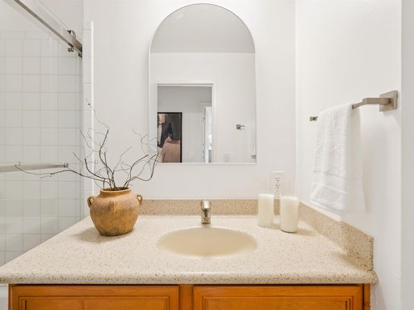 943 Clayton St, listing photo 29