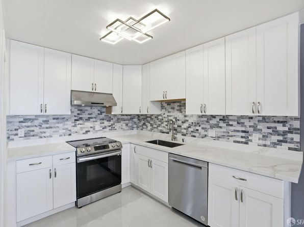 76 Getz St, listing photo 22