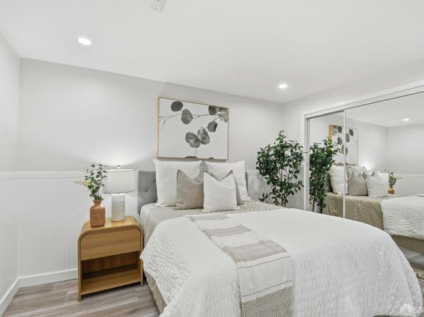 2725 20th St, listing photo 15