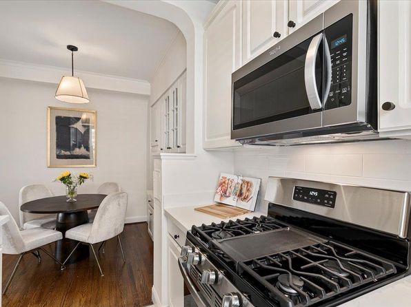 1990 Green St APT 107, listing photo 12