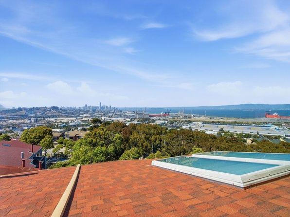 10 Hillview Ct, listing photo 4