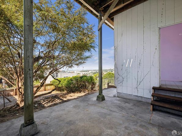 631 Head St, listing photo 24