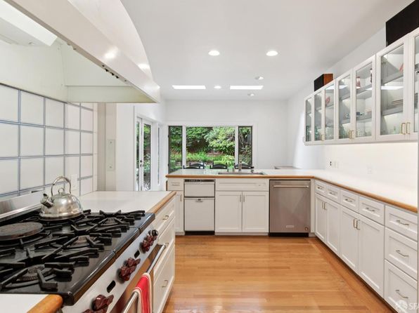2651 Pierce St, listing photo 9