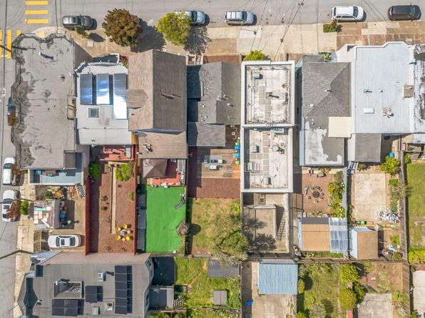 277 Munich St, listing photo 14