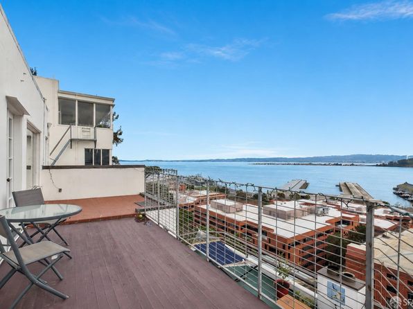 36-52 Calhoun Ter, listing photo 9