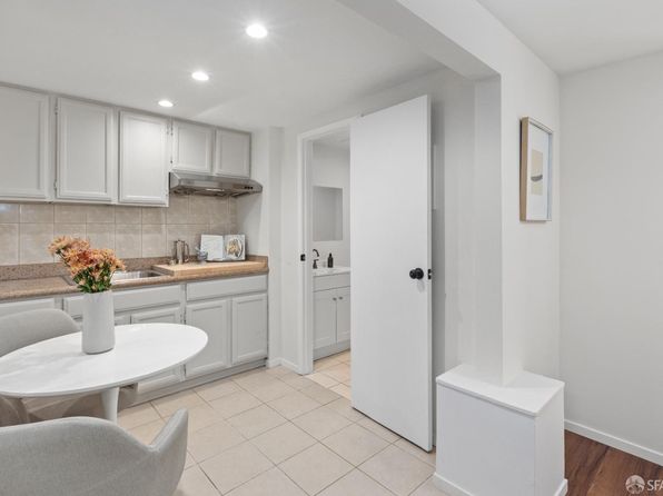 515 Head St, listing photo 24