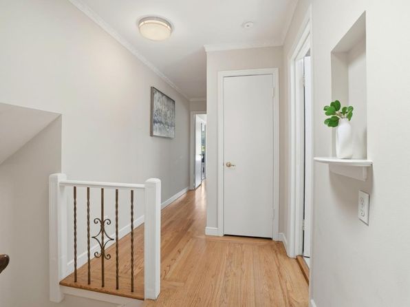 78 Lapham Way, listing photo 15