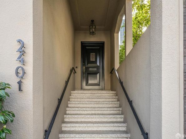2401 Green St, listing photo 3