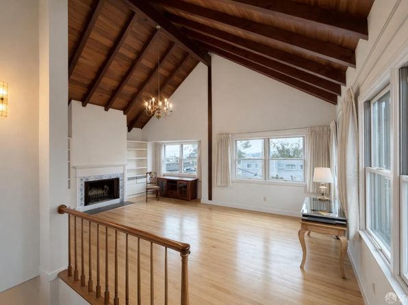 3974 22nd St, listing photo 2
