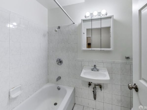 10 Brooklyn Pl, listing photo 15