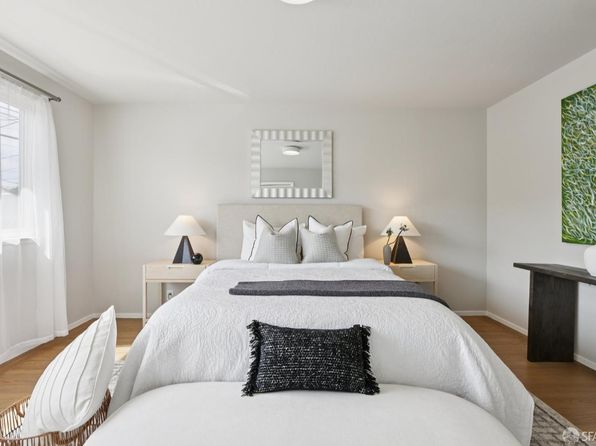 119 Trumbull St, listing photo 26