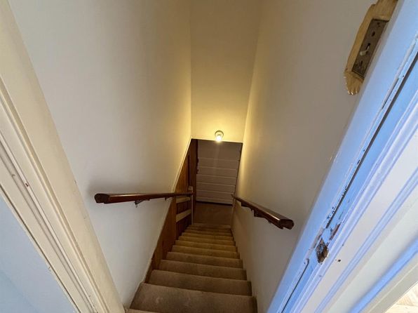 136 Rae Ave, listing photo 22