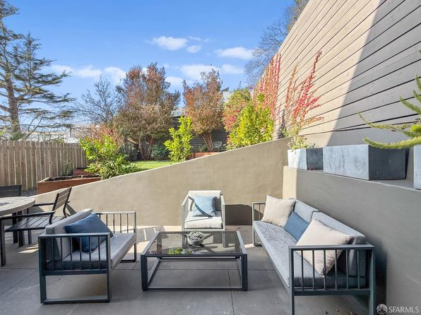 136 Bradford St, listing photo 30