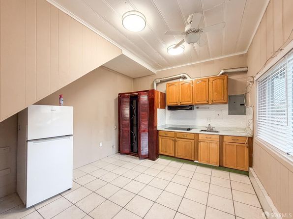 3360 Cesar Chavez St, listing photo 3