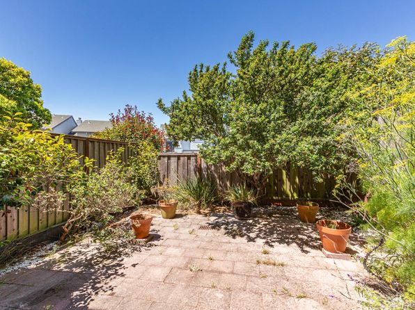 80 Silverview Dr, listing photo 10