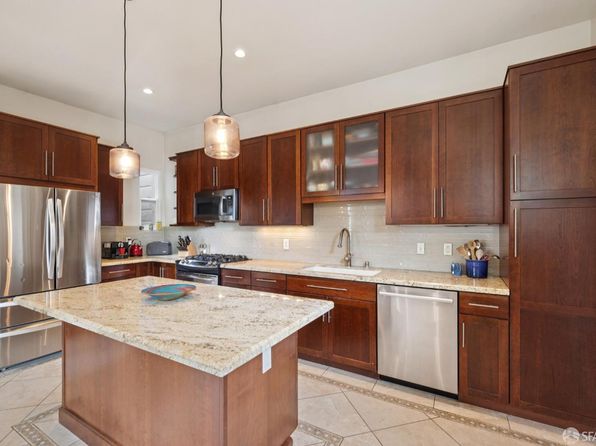 726 Lyon St, listing photo 21