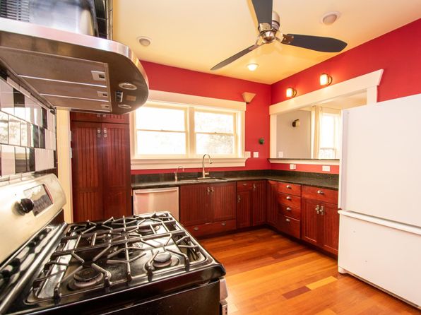 246 Bemis St, listing photo 4