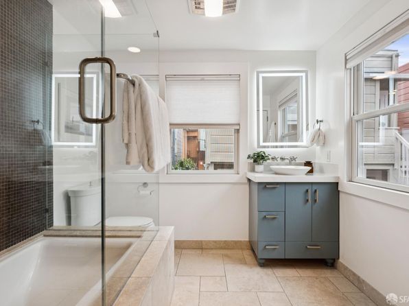 32 Harris Pl #A, listing photo 8